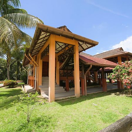 Kesedar Hotel Travel & Tours Sdn Bhd Gua Musang Buitenkant foto