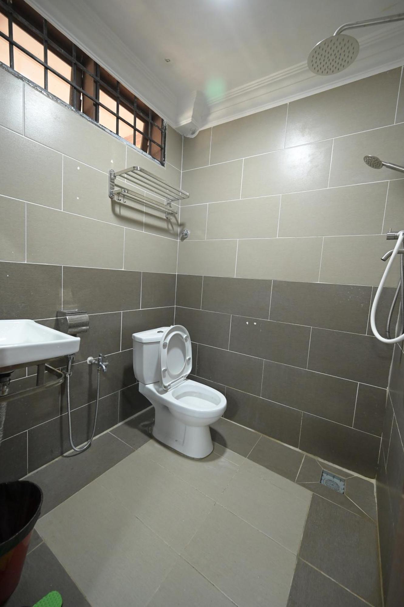 Kesedar Hotel Travel & Tours Sdn Bhd Gua Musang Buitenkant foto
